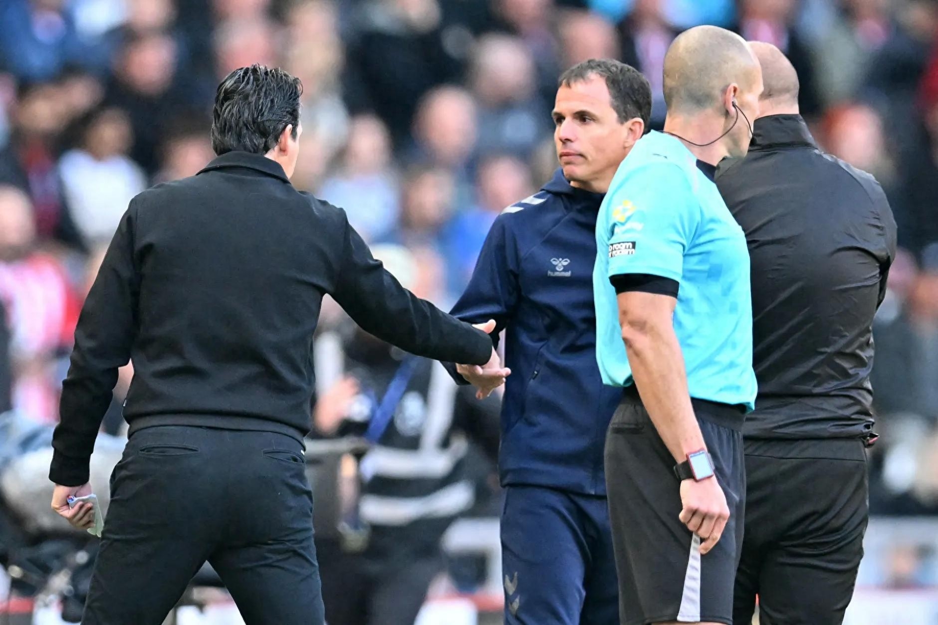 包含冲刺阶段体能课后,尼斯主帅复盘备战足总杯,球迷炸锅,轮换策略成焦点的词条 包含冲刺阶段体能课后,尼斯主帅复盘备战足总杯,球迷炸锅,轮换策略成焦点的词条